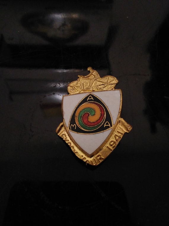Ama gypsy tour pin - Gem