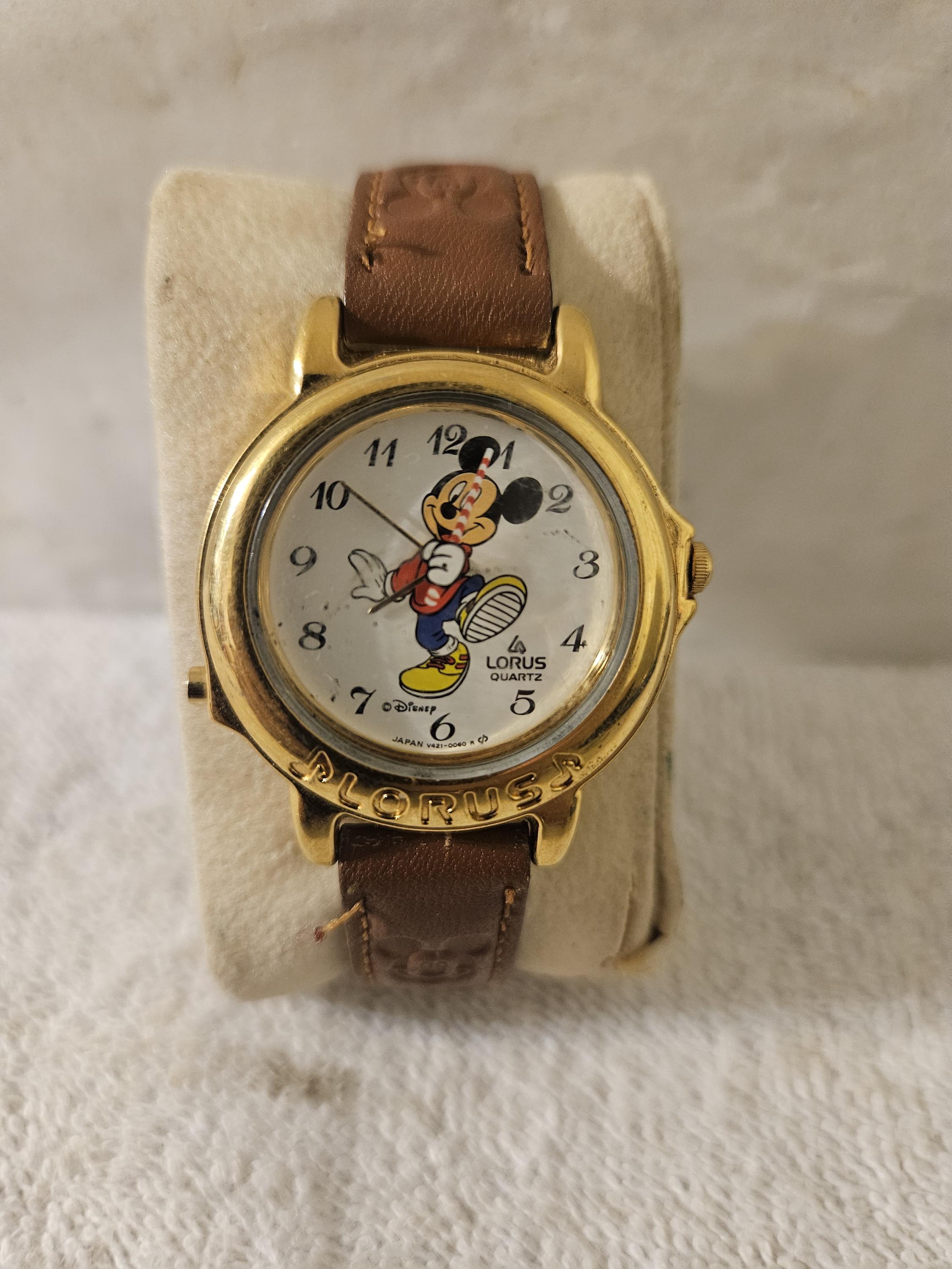 Vintage Lorus Walt Disney Melody Mickey Mouse Gold Tone  display picture 2