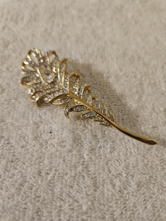 Vintage KJL Kenneth Jay Lane Rhinestone Feather B… - image 1