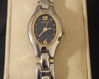 Vintage Seiko Quartz Women display picture 1