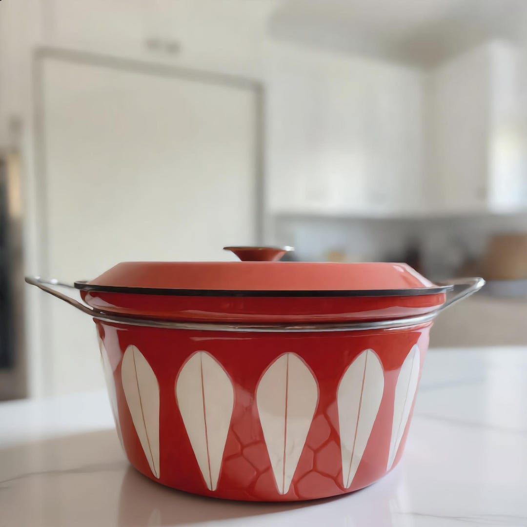 1960s MCM Cathrineholm, Lotus Pattern, Dutch Oven, Enamel Red, 14