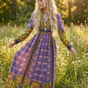 Vestido largo con estampado paisley de Malcolm Starr, década de 1970, estilo bohemio, raro