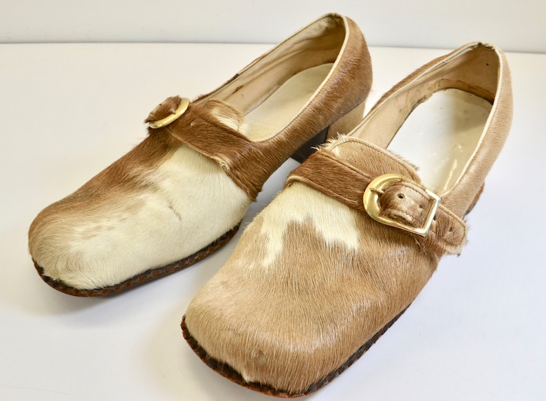 1960s Creacion Herleo Womens size 8 Pony Fur Loafers MOD Fashion Palomino Pumps Brown /& White