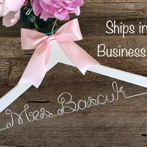 Bridesmaid Dress Hanger, Wedding Hanger, Bridal Hanger, Dress Hanger Wire, Personalized Custom Wedding Hanger, Mrs Hanger, Mrs Name Hanger