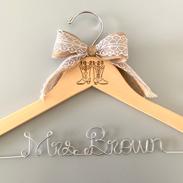 Western Cowboy Boots Wedding Hanger, Rustic Bride Hanger, Bridal Hanger, Country Wedding, Rustic Wedding, Personalized Hanger, Mrs. Hanger