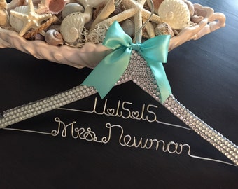 Brides Hanger / Bridal BLING Hanger with Wedding Date / Bling Hanger / Glamorous Wedding Hanger / Custom Hanger / Personalized Name Hanger