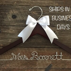 Wedding Hanger, Bridal Hanger, Personalized Hanger, Bride Hanger, Name Hanger, Mrs. Hanger, Custom Hanger, Wedding Dress Hanger