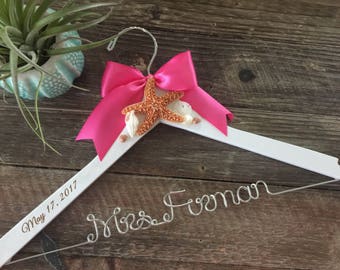 Beach Bridal Hanger, Wedding Hanger, Beach Bride Hanger, Beach Wedding, Seashell Hanger,Starfish Hanger, Personalized Hanger, Mrs. Hanger