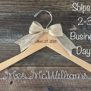 Wedding Hanger, Bride Hanger, Mrs Hanger, Bridal Hanger, Wedding Dress Hanger, Gift for Bride, Custom Name Hanger, Personalized Hanger