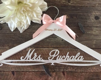 Wedding Hanger, Personalized Bride Hanger, Brides Hanger, White Pearl Hanger, Bling Hanger, Pearl Hanger, Pearlized Acrylic Wedding Hanger