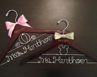 Disney Wedding Hanger / Bridal Hanger / Disney Wedding / Bride and Groom Hangers / Mickey & Minnie Wedding / Personalized Hanger