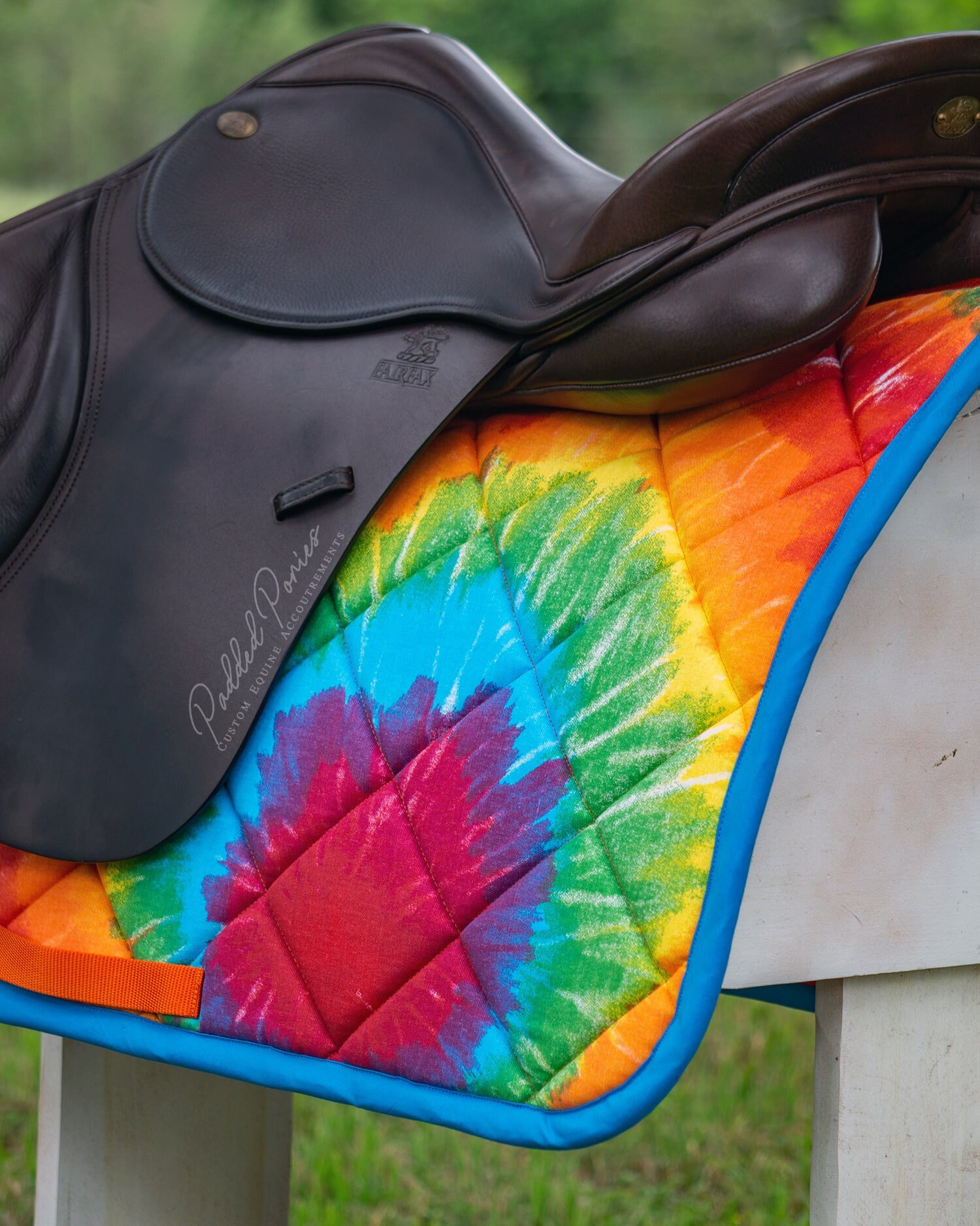 Tapis De Selle En Feutre Showman Pony - Imprimé Turquoise Tie-dye étoiles - 24x24