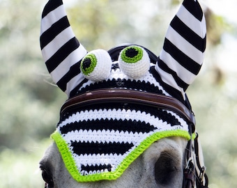 In-Stock - Black and White Stripe Monster Eyeballs Halloween Fly Veil Bonnet - Horse Size