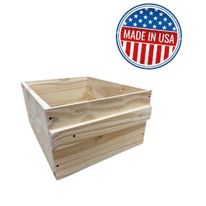 Assembled 9 5/8" Deep Hive Body (No Bees Included)