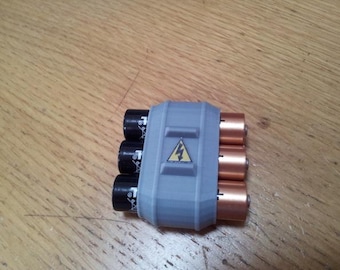 Small Energy Cell Fallout Hand Painted Cosplay Replica / DIY Kit 2 pcs