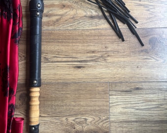 Genuine Leather “A Cat of Twelve Tails” Heavy Flogger handmade Heavy Ottoman Style BDSM punishment whip twelve tails 15”long custom handle