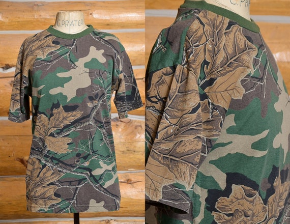 1980s Camo Tee Distressed Army Green Woodland Cam… - image 1