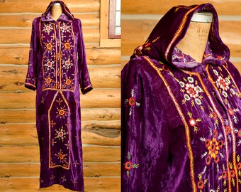 1970s Hooded Dashiki Dress Purple Velvet with Mirror Jewels Festival Bohemian Full Length Maxi Dress