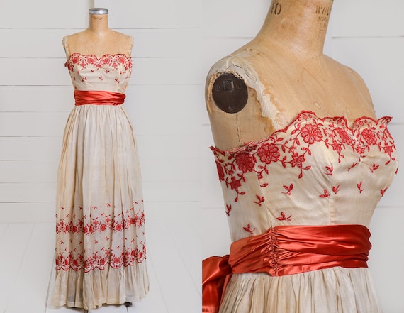 1940s Eyelet Lace Cotton Orange Satin with Sweethe