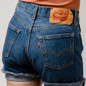Vintage Levis 501 Cut Off Shorts Dark Denim Frayed Jeans W 29