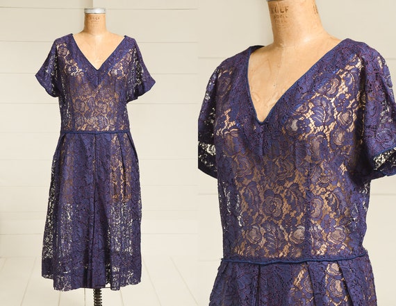 1950s Navy Lace Wiggle Dress Full Figure Hourglas… - image 1