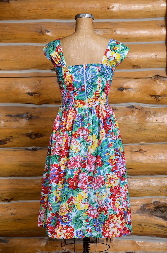 1980s Romantic Floral Day Dress Made in San Frans… - image 4