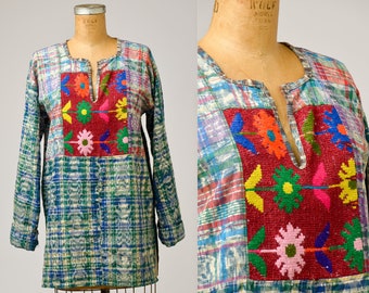 1970s Guatemalan Blouse Woven Cotton with Needlepoint Embroidery Shirt