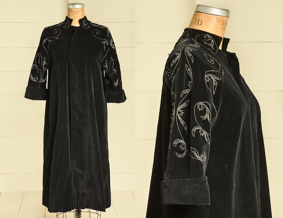 1940s Black Velvet Flapper Coat Mid Length Duster