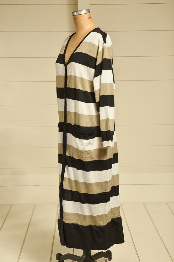 1980s Modern Stripe Dress  Button Down V Neck Ava… - image 3