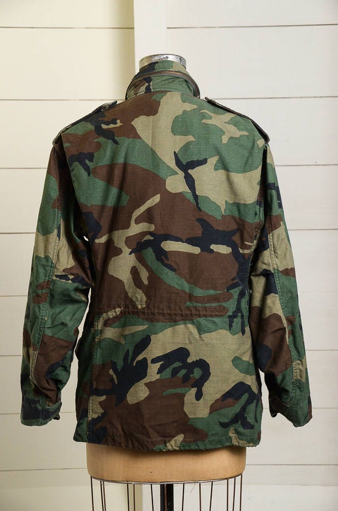 ジャケット・アウター 80s US.Army  Camo Parka (size L) Vintage 1980s US Army Camo Parka Cold Weather Jacket Golden