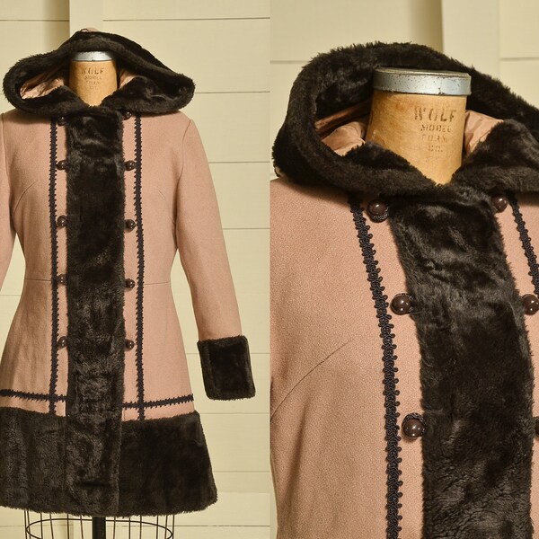 XS 1960s Purple Princess Coat with Faux Fur Trim
