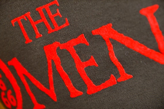 1970s The Omen Original Movie Promo T Shirt - image 5