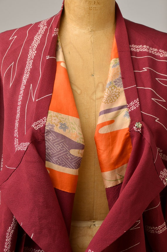 Vintage Short Kimono Jacket Burgundy and White Im… - image 6