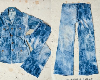 1970er Jahre Batik Hippie Set Zwei Teiler Bleach Wash John Fowler Bell-Bottom Overall