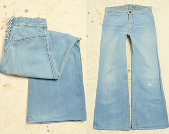 1970s Brittania Bell Bottoms High Waisted Blue Denim Flared Jeans 31 x 31