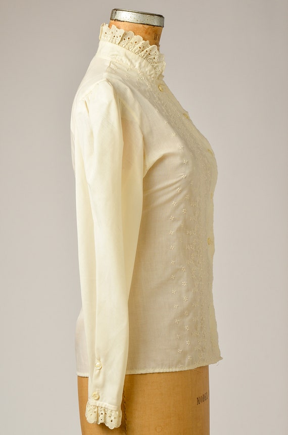 1970s Victorian Revival Gunne Style Ivory Cotton … - image 3