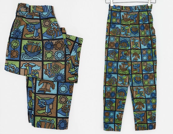 1950s Cigarette Pants Boats and Flowers High Waist