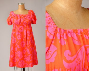 1960s Hawaiian Dress Neon Pink and Orange Cotton Tropical Floral Print Dolly Dress