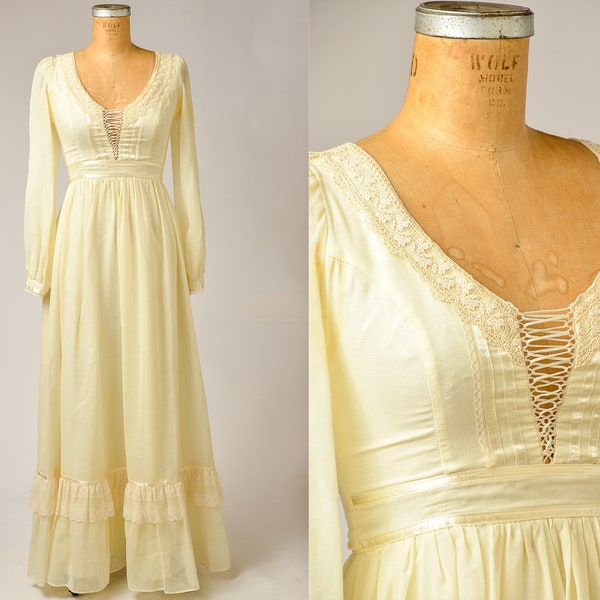 1970s Gunne Sax Ivory Prairie Dress Full Length Lace Up Formal Dress