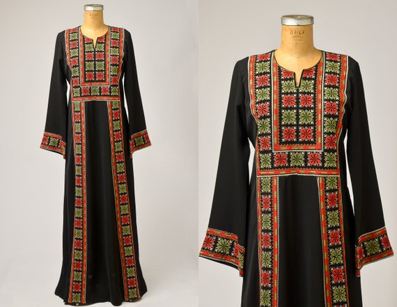 1970s Afghan Dress Dress Black and Red Embroidere… - image 1