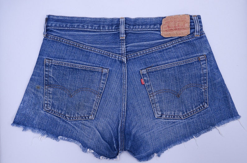 Vintage Levis Redline 501 Single Stitch Dark Indigo Denim Black Bar Cut off Jean Shorts W 32 image 3