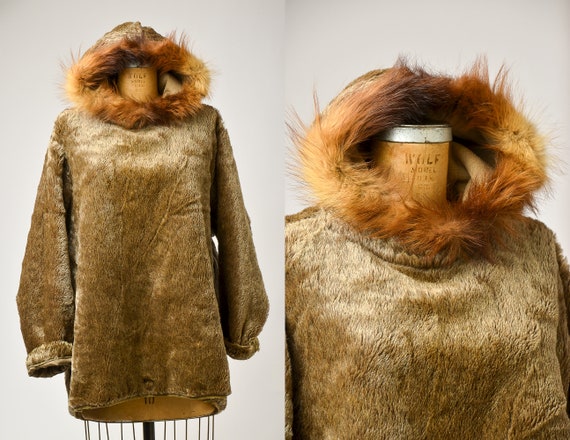 Pile coat shop with hood
