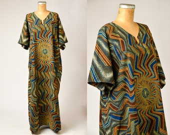 1970s Psychedelic Kaftan Bohemian Style Batik Maxi Dress