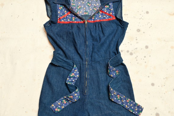 1970s Denim Jumpsuit Dark Indigo with Floral Cott… - image 3