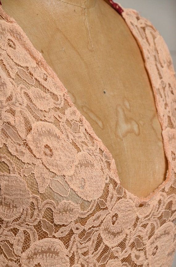 1920s Peach Lace Dress Sherbet Pastel Fitted Even… - image 7