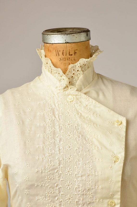 1970s Victorian Revival Gunne Style Ivory Cotton … - image 2