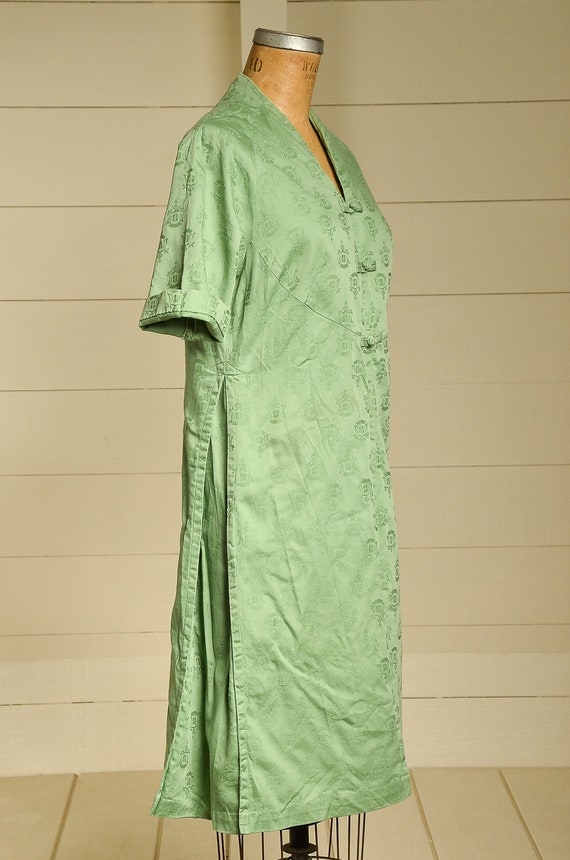 1950s Sage Green Silk Brocade Hawaiian Souvenir M… - image 2