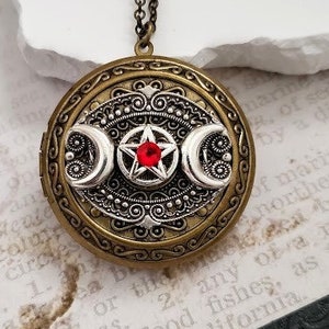 Moon Locket | Red Star Necklace | Triple Moon | Fantasy Statement | Dreamy | Crescent Silver Jewelry | Celestial Pendant | Galaxy Luna Gift