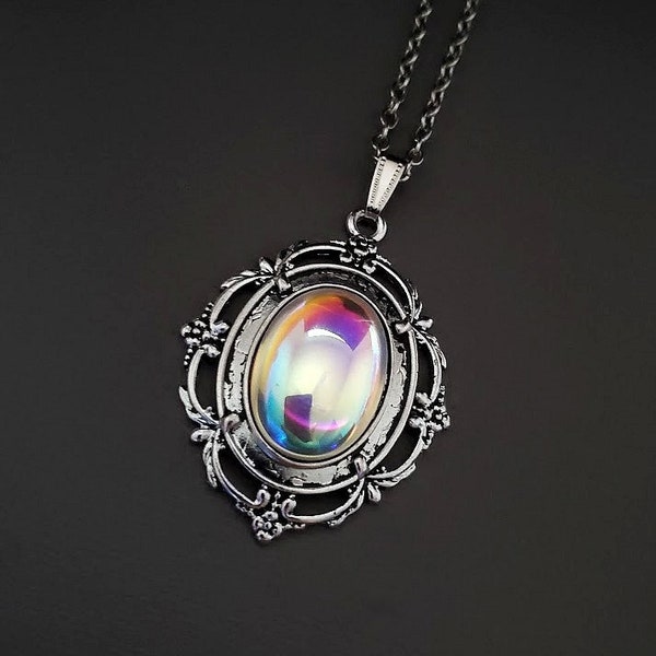 Aura Necklace Victorian Fantasy Mystic Stone Pendant Rainbow Mirror Reflective Flash EA138