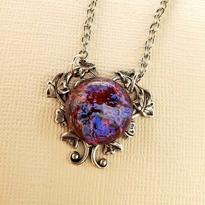 Fire Opal Necklace Heart Style Dragons Breath Round Silver Flower Floral Setting Fantasy Sci Fi Romance EA146